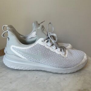 NIKE Renew Rival Women's White Lace-up Sneakers Tennis shoes size 8